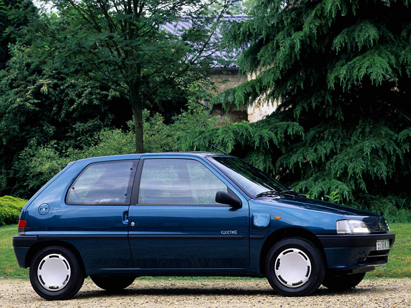 Peugeot 106 Electrique (1996-1997),  ajouté par fox58