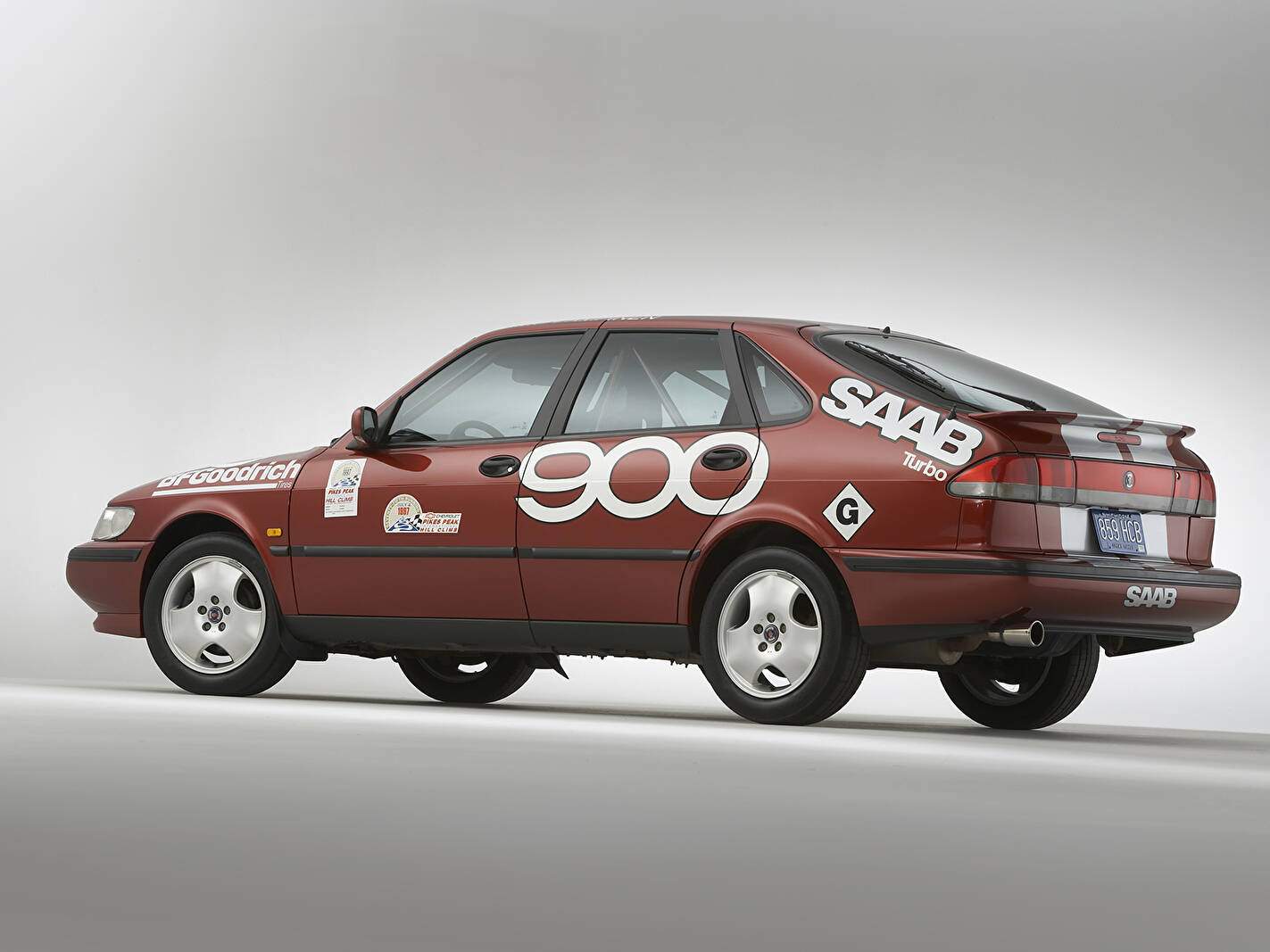 Saab 900 SE Turbo Pikes Peak (1995),  ajouté par fox58