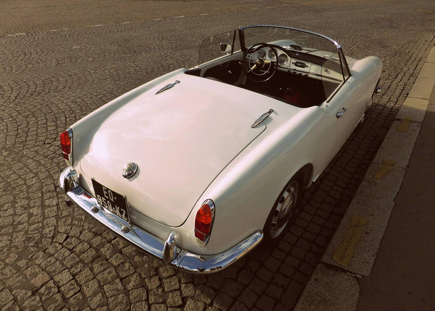 Alfa Romeo Giulietta Spider (1955-1964),  ajouté par trabantino