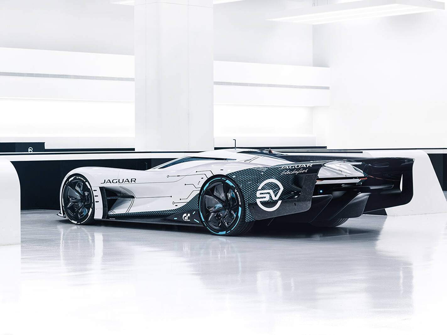 Jaguar Vision Gran Turismo SV (2020),  ajouté par fox58
