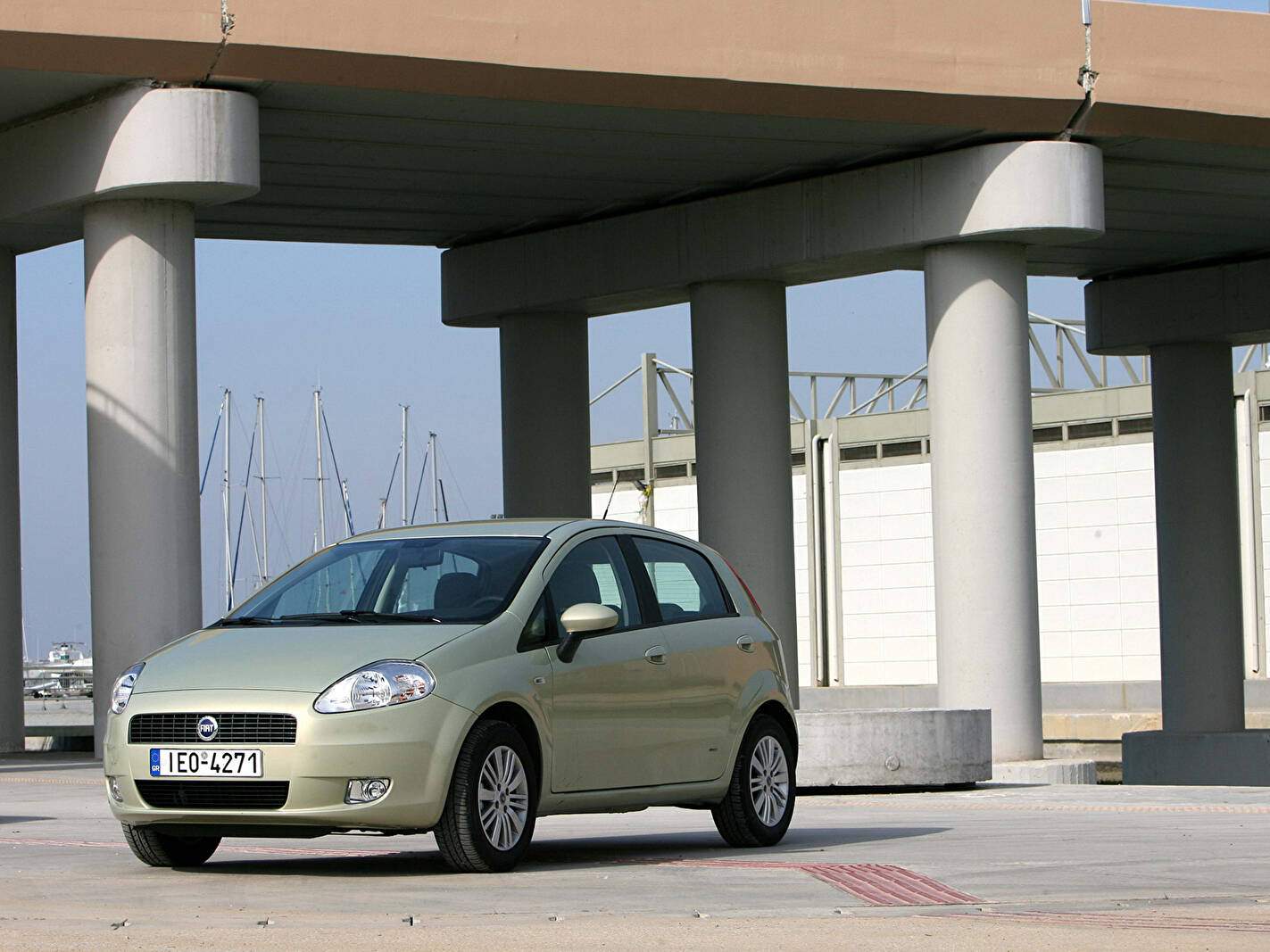 Fiat Grande Punto 1.3 JTD 90 (199) (2005-2009),  ajouté par fox58