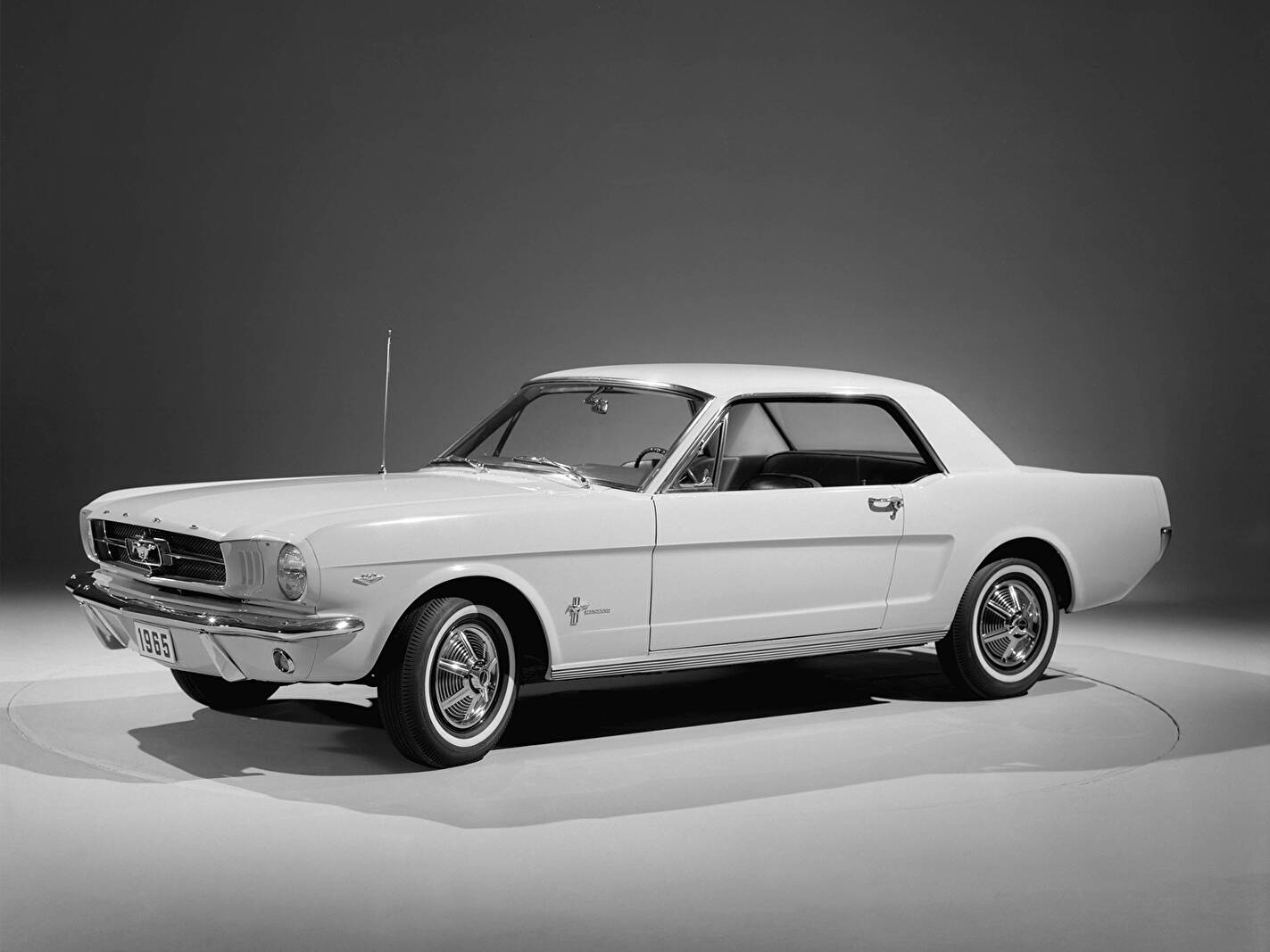 Ford Mustang 200ci 120 (1965-1966),  ajouté par fox58