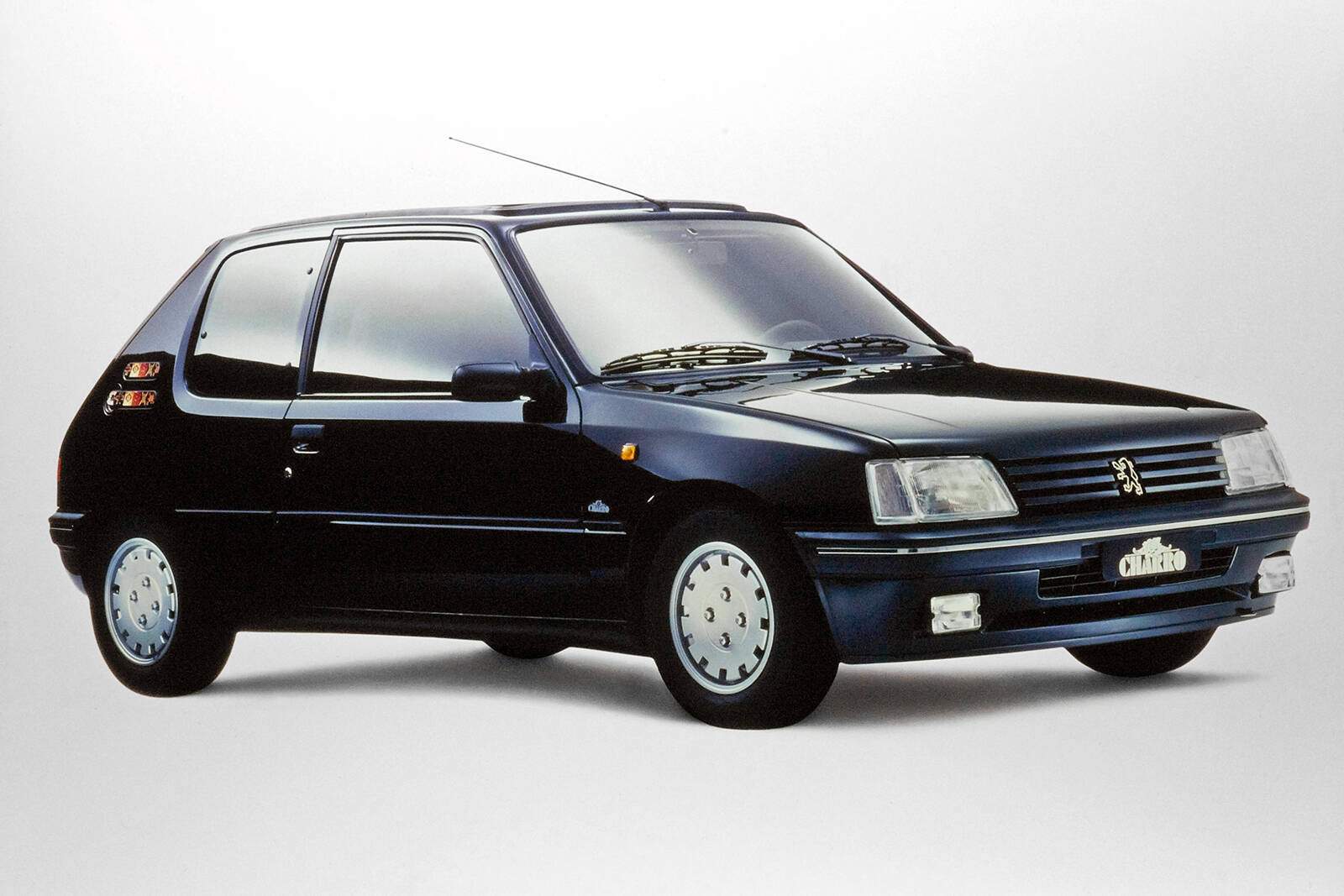 Peugeot 205 1.6i « El Charro » (1992-1994),  ajouté par fox58