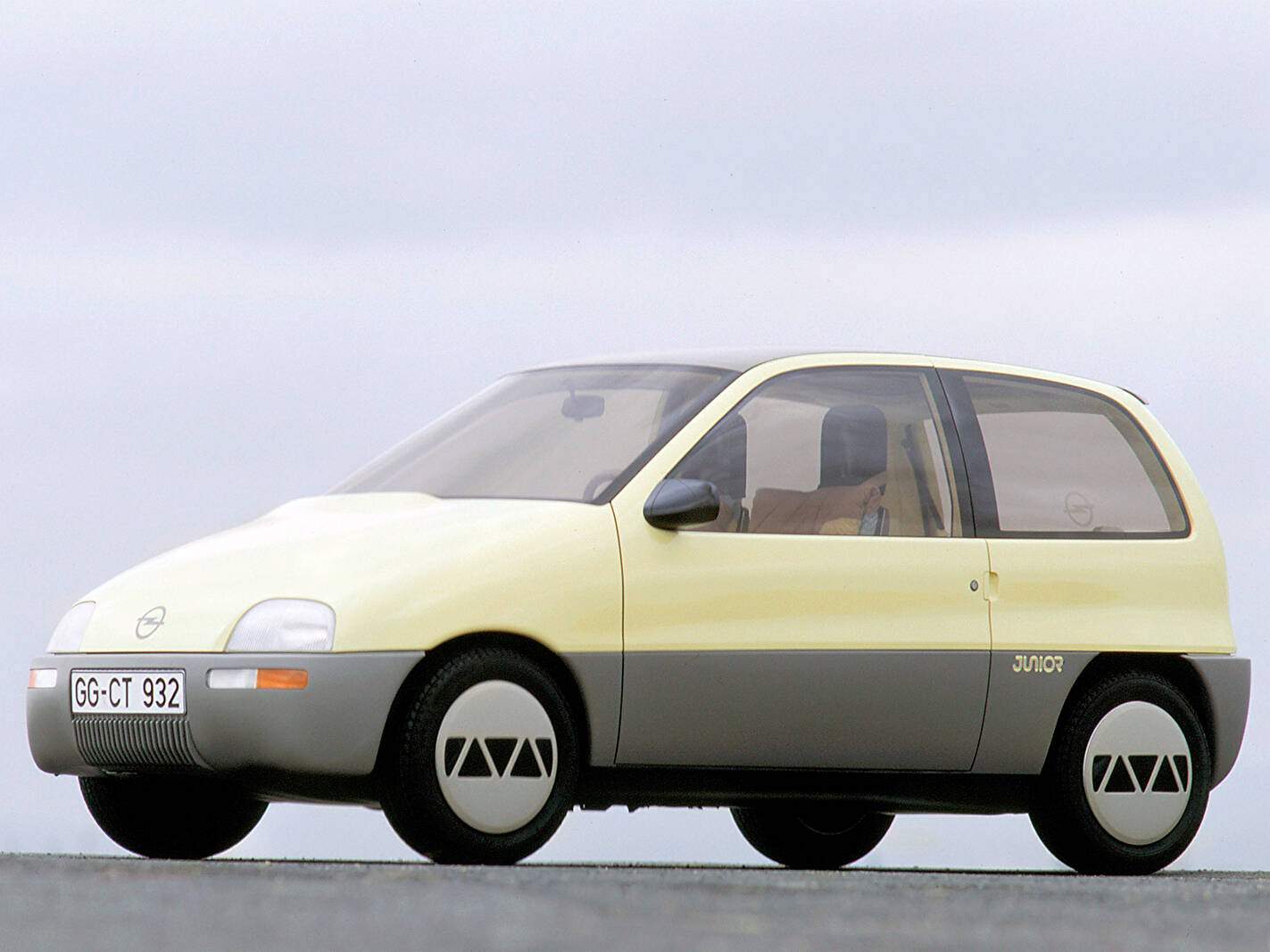 Opel Junior Concept (1983),  ajouté par fox58