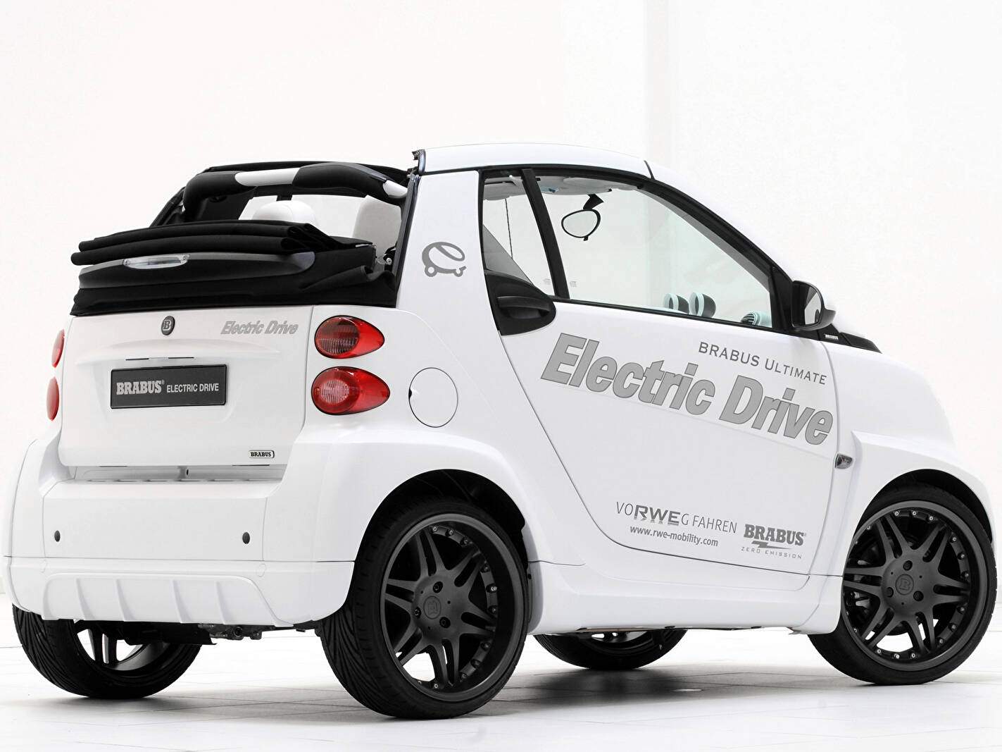 Brabus Ultimate Electric Drive Cabriolet (2012-2014),  ajouté par fox58