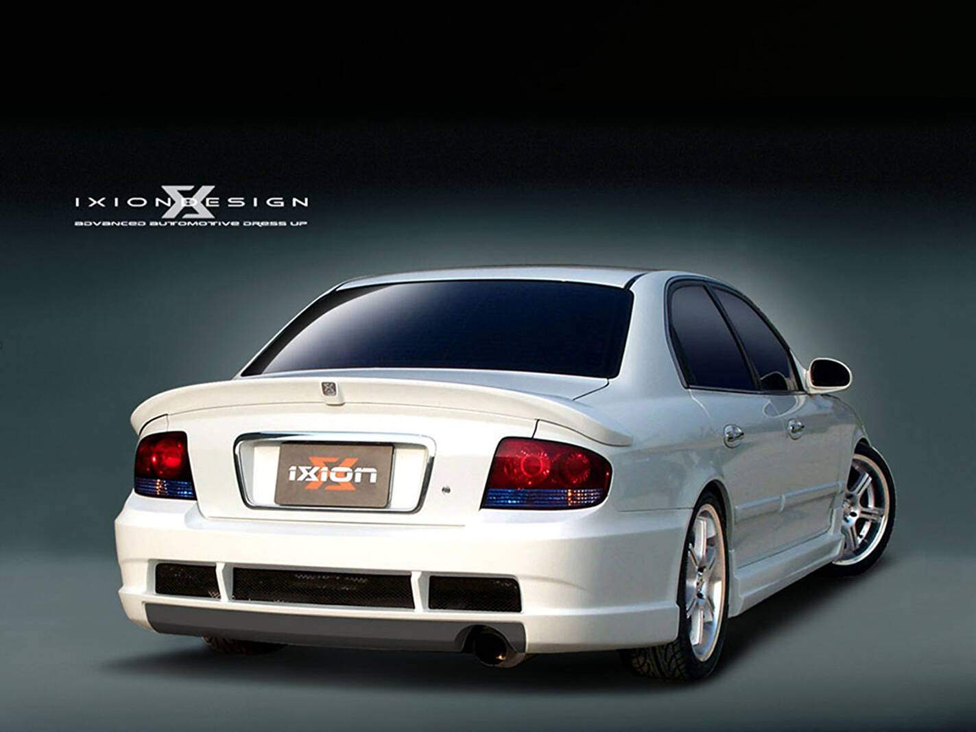 Ixion Design Sonata (2001-2004),  ajouté par fox58