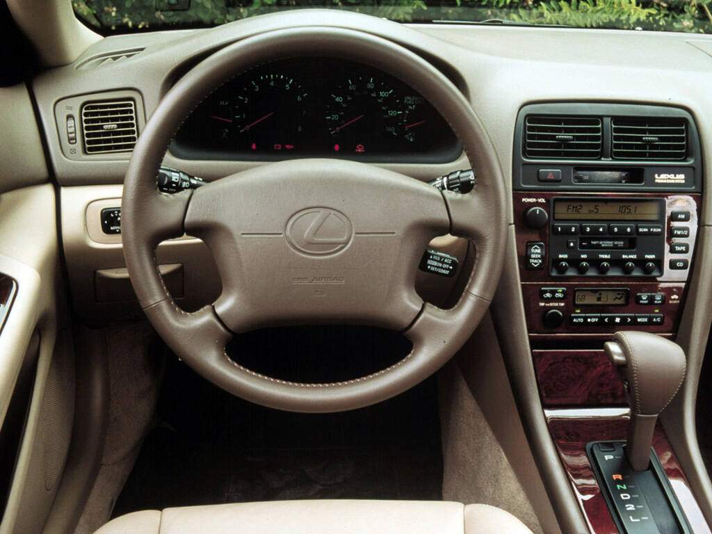 Lexus ES III 300 (1997-2001),  ajouté par fox58