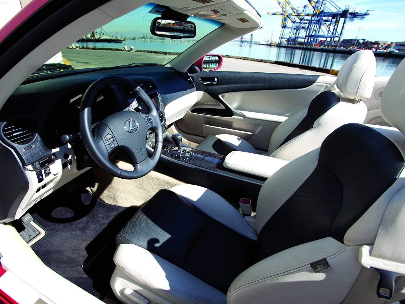 VIP Auto Salon IS 350C (2008),  ajouté par fox58