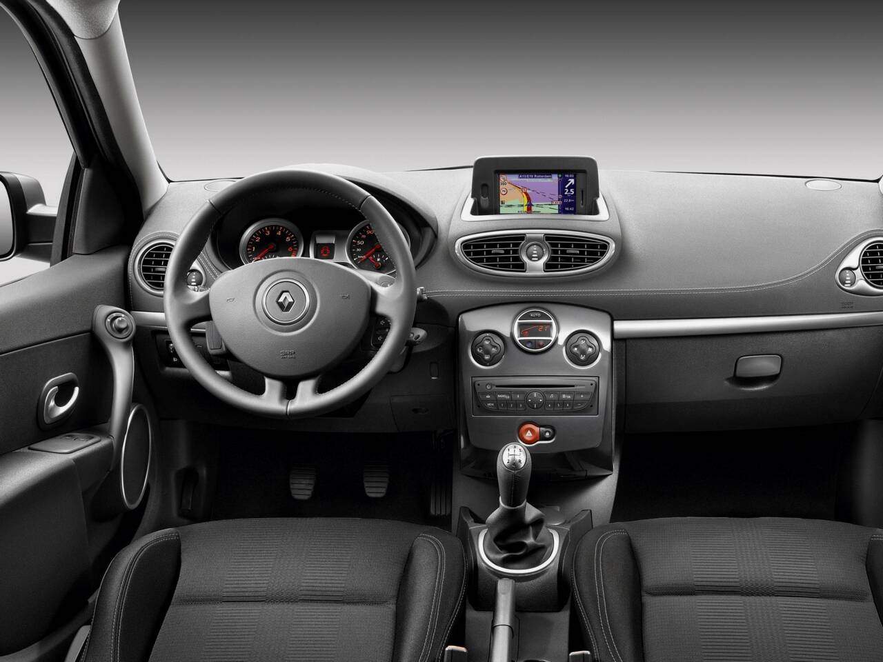 Renault Clio III 1.2 16v 75 « 20th Limited Edition » (2010),  ajouté par fox58