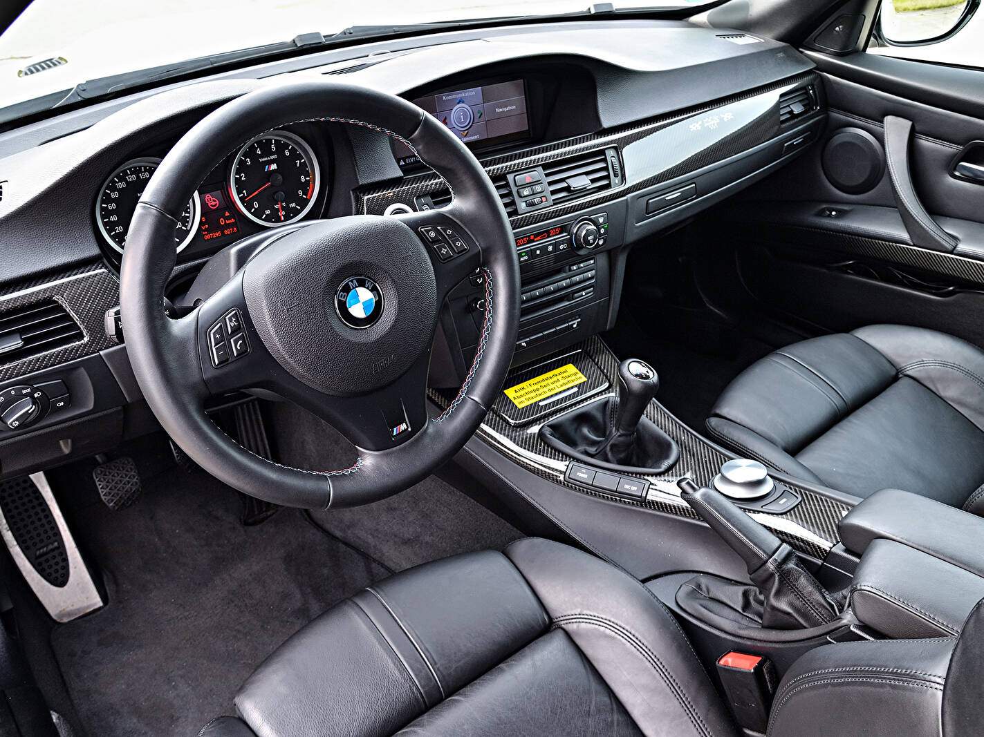 BMW M3 Pickup (2011),  ajouté par fox58