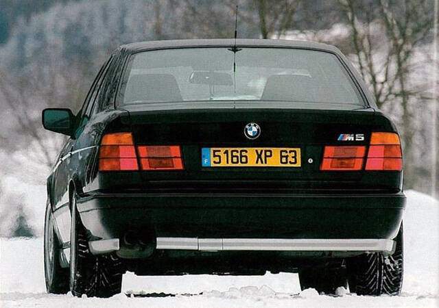 BMW M5 3.8 (E34) « Winkelhock Edition » (1991),  ajouté par fox58