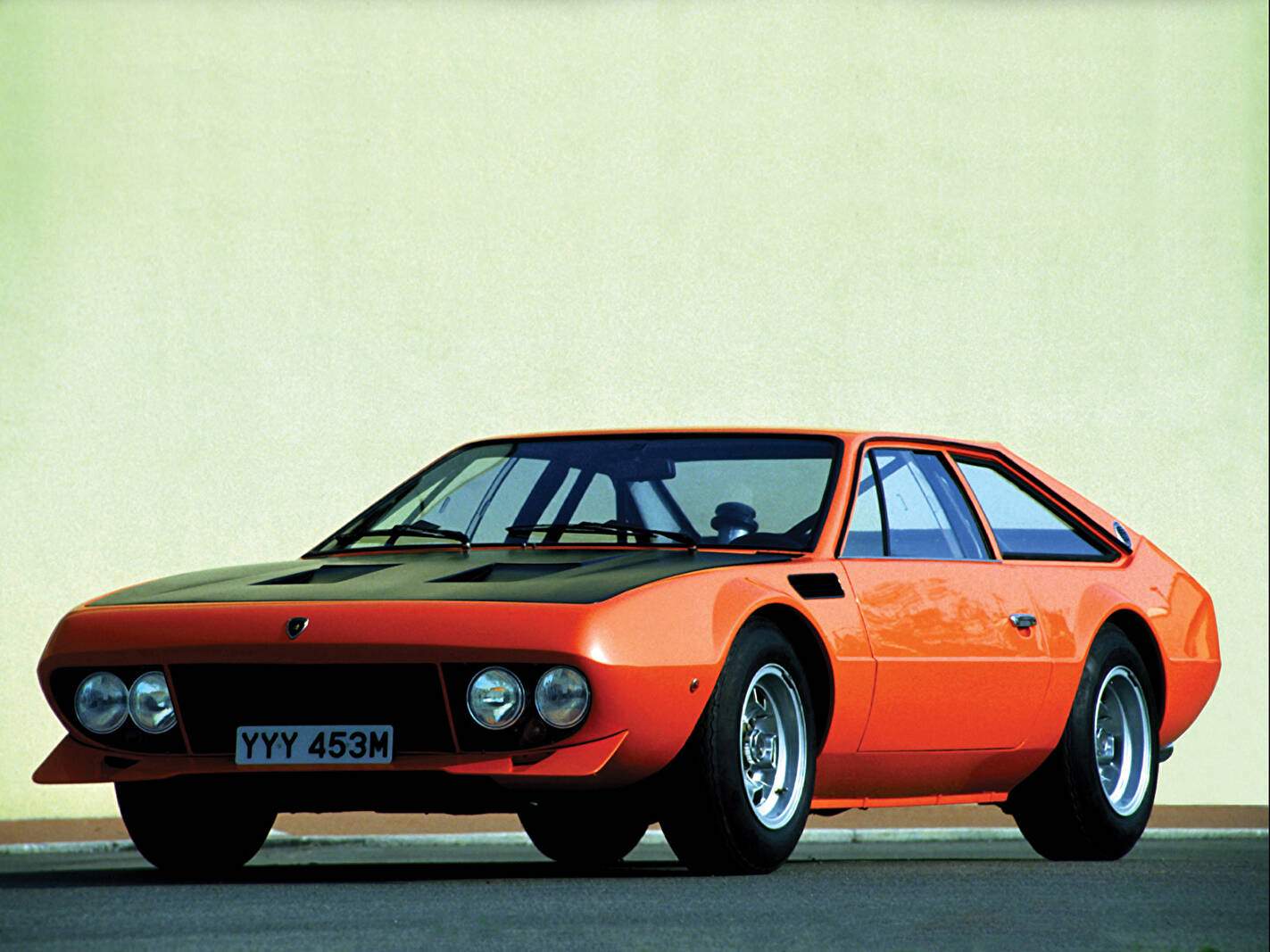 Lamborghini Jarama Wallace (1972),  ajouté par fox58