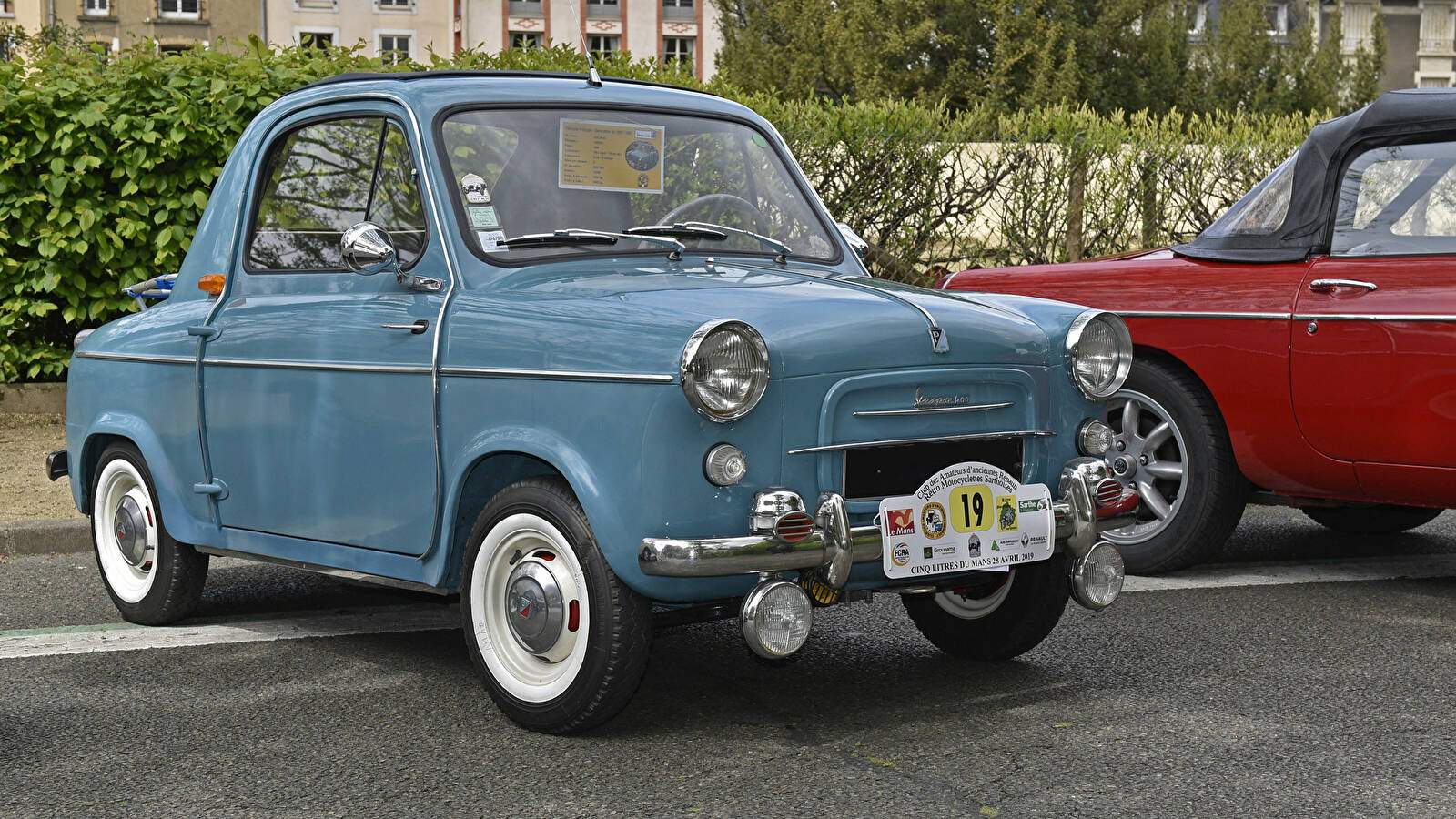 A.C.M.A. Vespa 400 Lusso (1957-1961),  ajouté par fox58