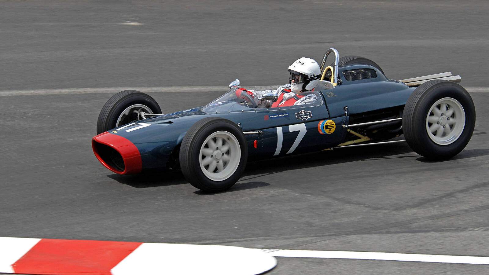 Lola Mk4 (1962),  ajouté par fox58