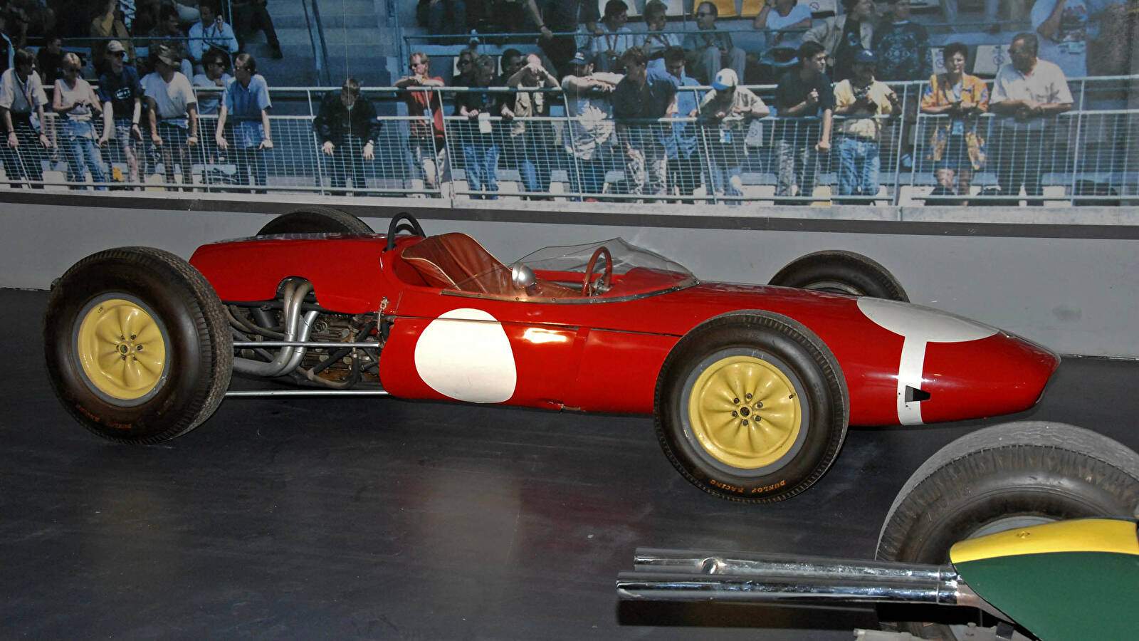 Lotus 24 BRM (1962-1964),  ajouté par fox58