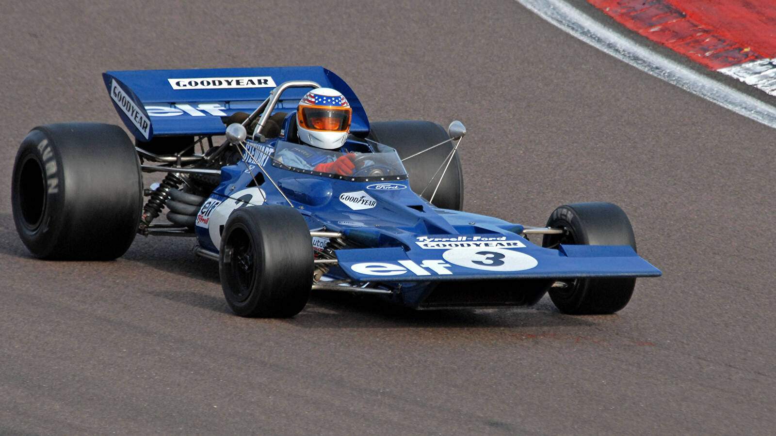 Tyrrell 001 (1970-1971),  ajouté par fox58