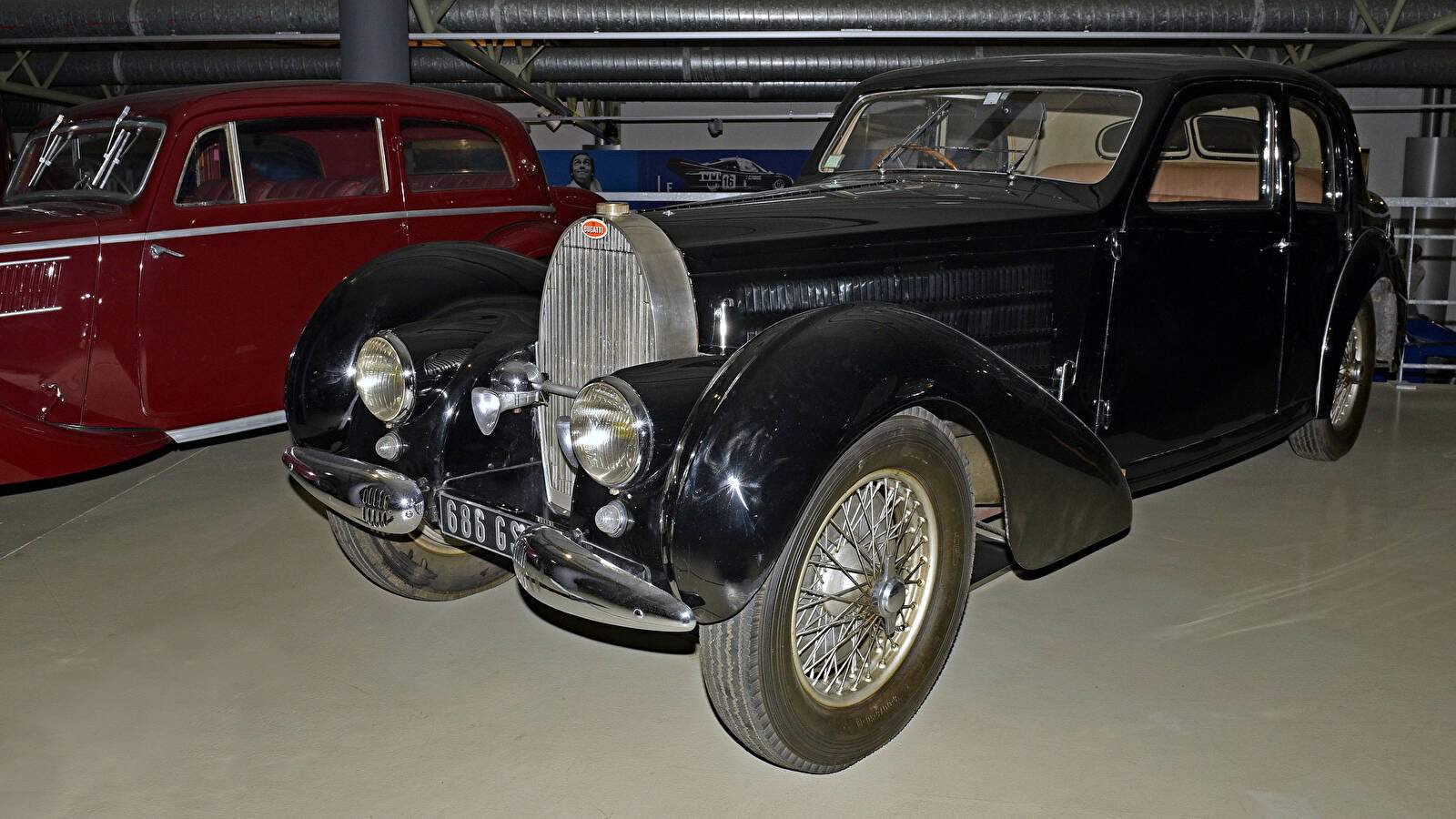 Bugatti Type 57 « Faux Coupé Gangloff » (1938),  ajouté par fox58