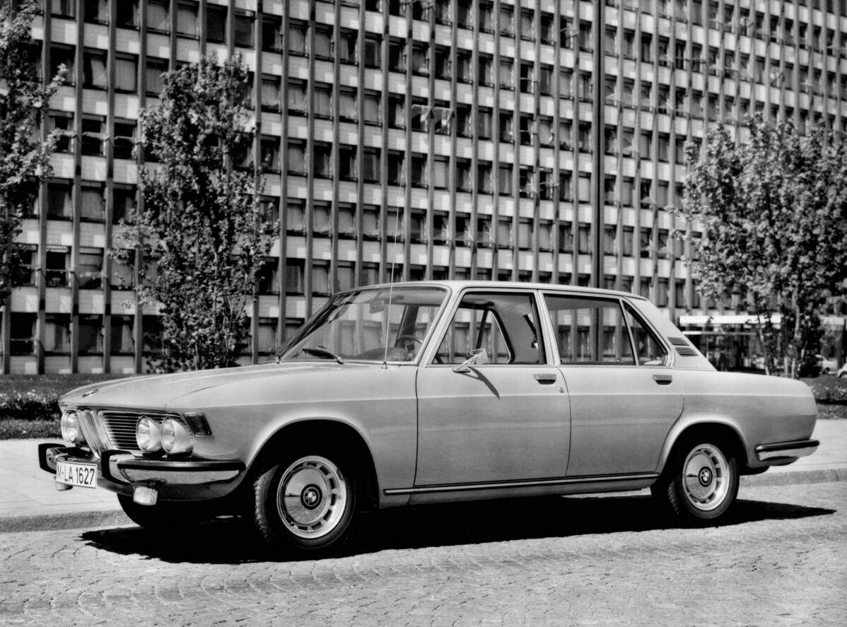 BMW 2800 (E3) (1968-1974),  ajouté par fox58