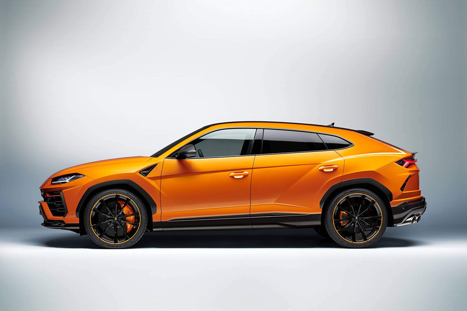 Lamborghini Urus « Pearl Capsule » (2020-2022),  ajouté par fox58