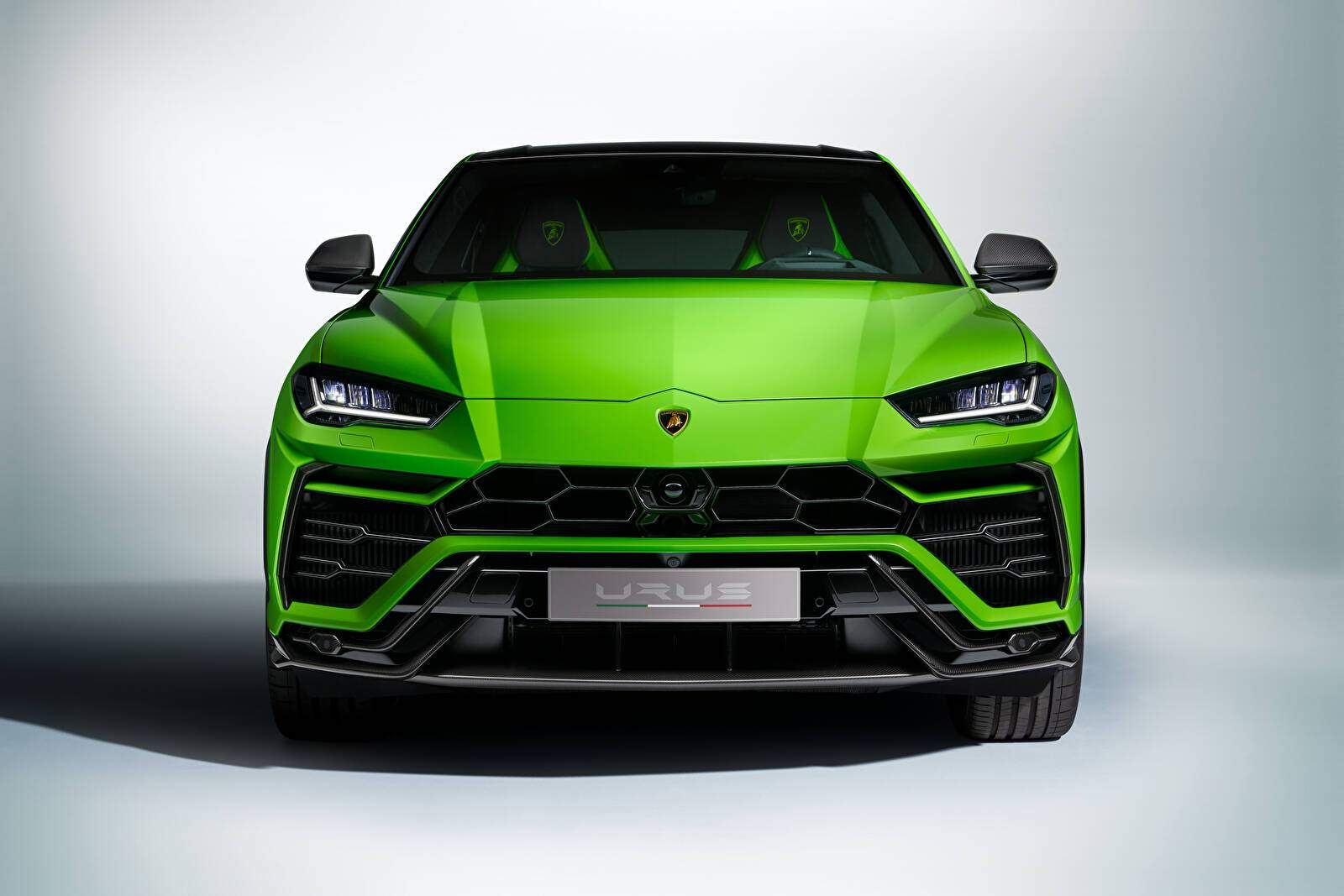 Lamborghini Urus « Pearl Capsule » (2020-2022),  ajouté par fox58