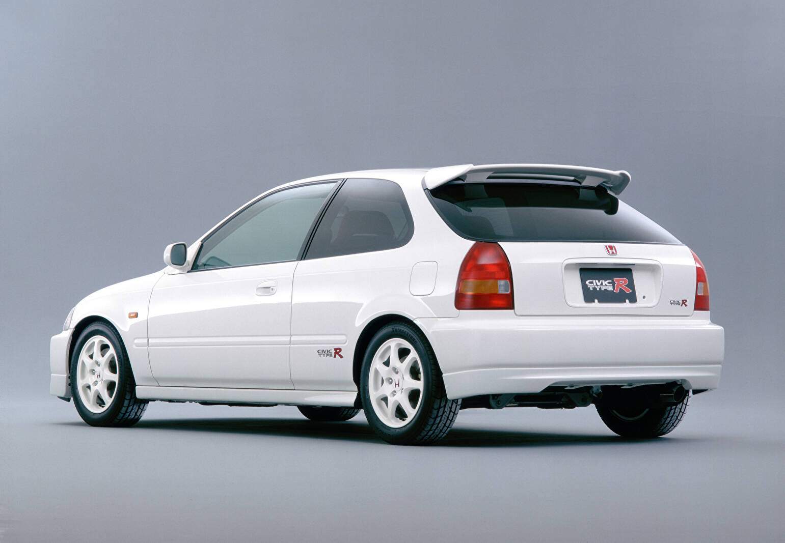Honda Civic VI Type-R (1997-2000),  ajouté par fox58