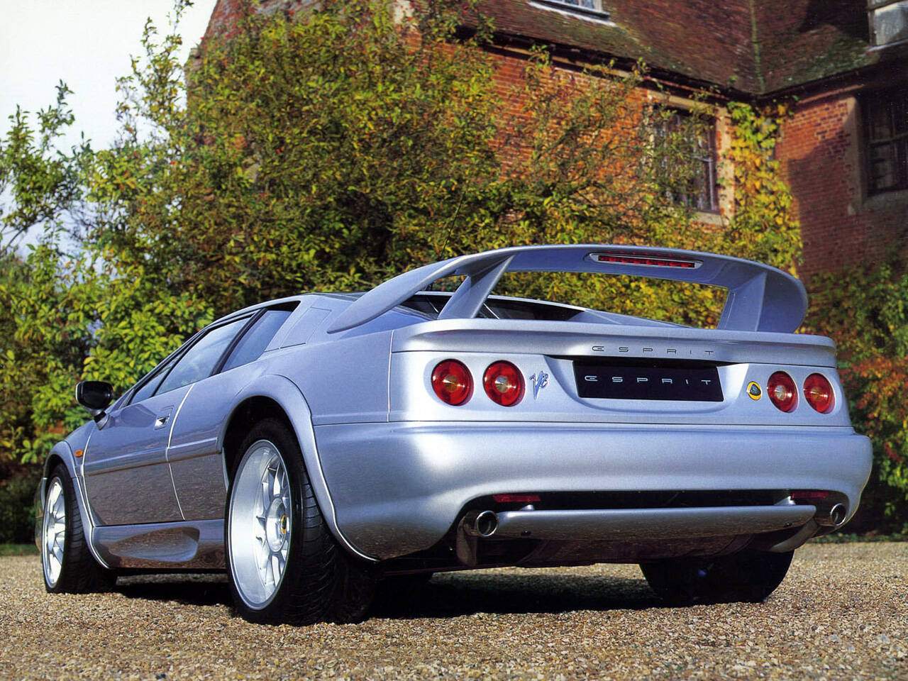 Lotus Esprit V V8 (1996-2004),  ajouté par fox58