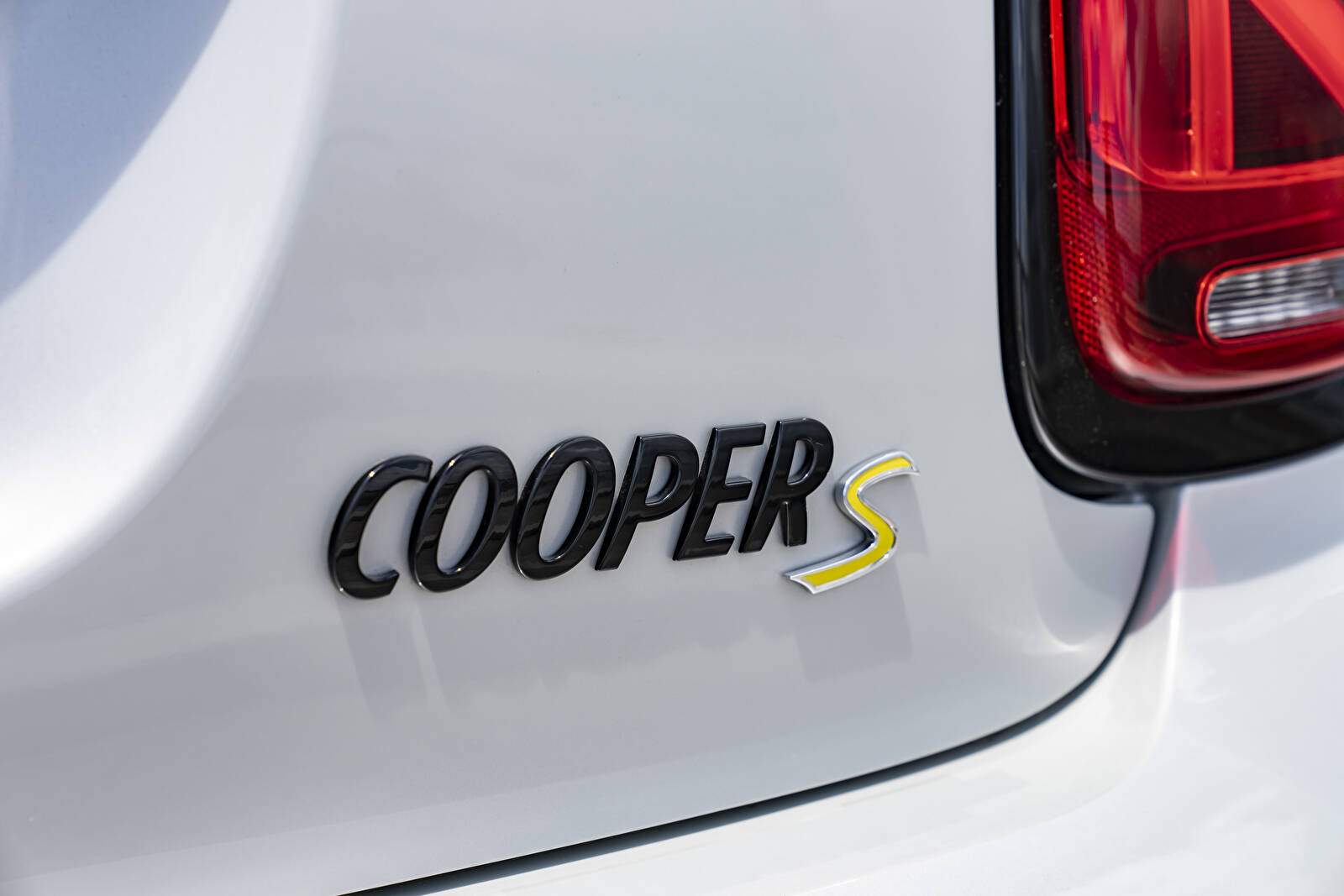 Mini Cooper SE Cabriolet Prototype (2022),  ajouté par fox58