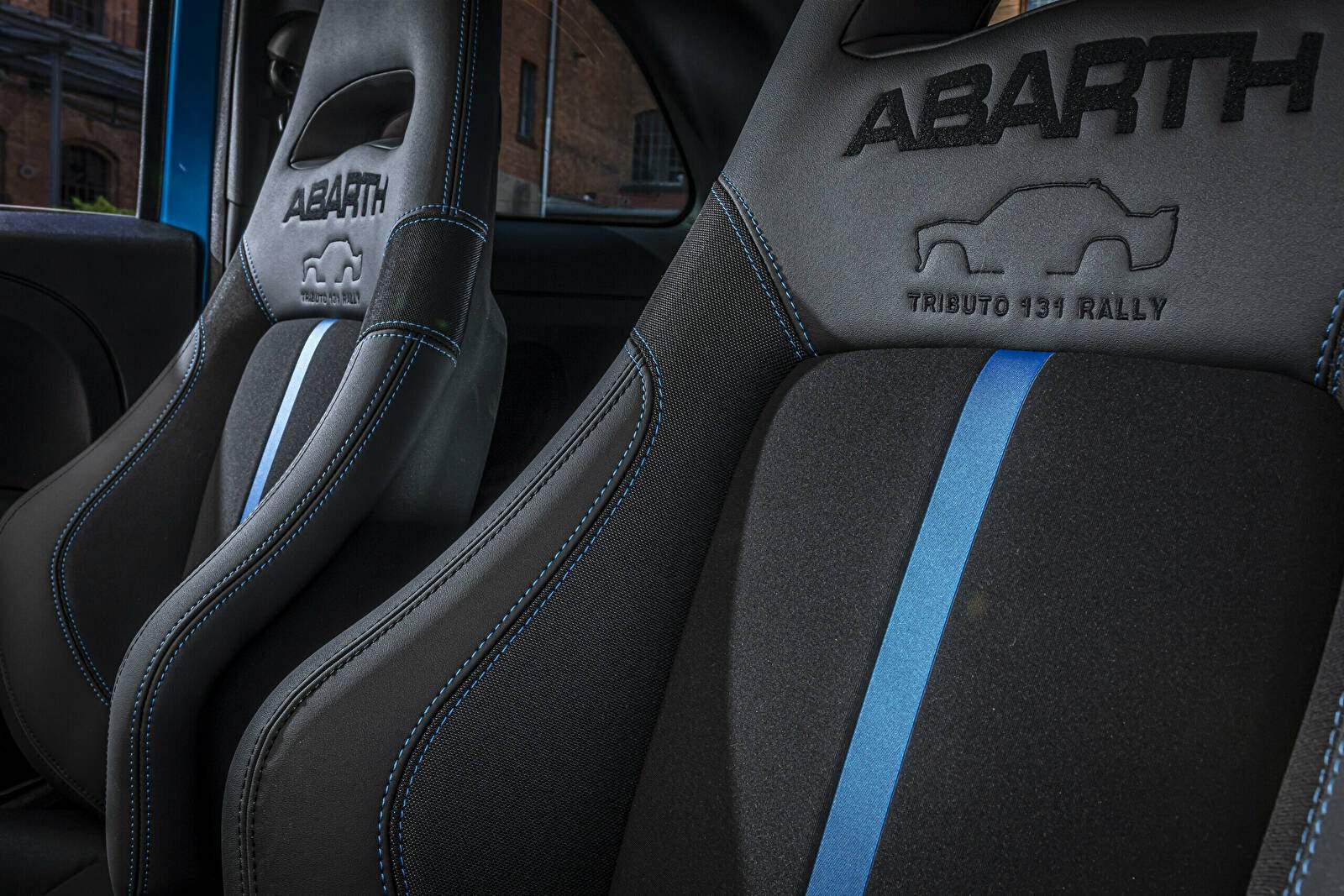 Abarth 695 "Tributo 131 Rally" (2022),  ajouté par fox58