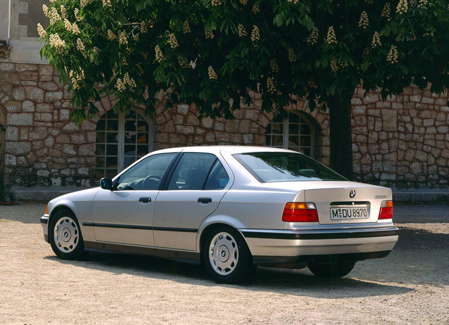 BMW 320i (E36) (1991-1997),  ajouté par fox58