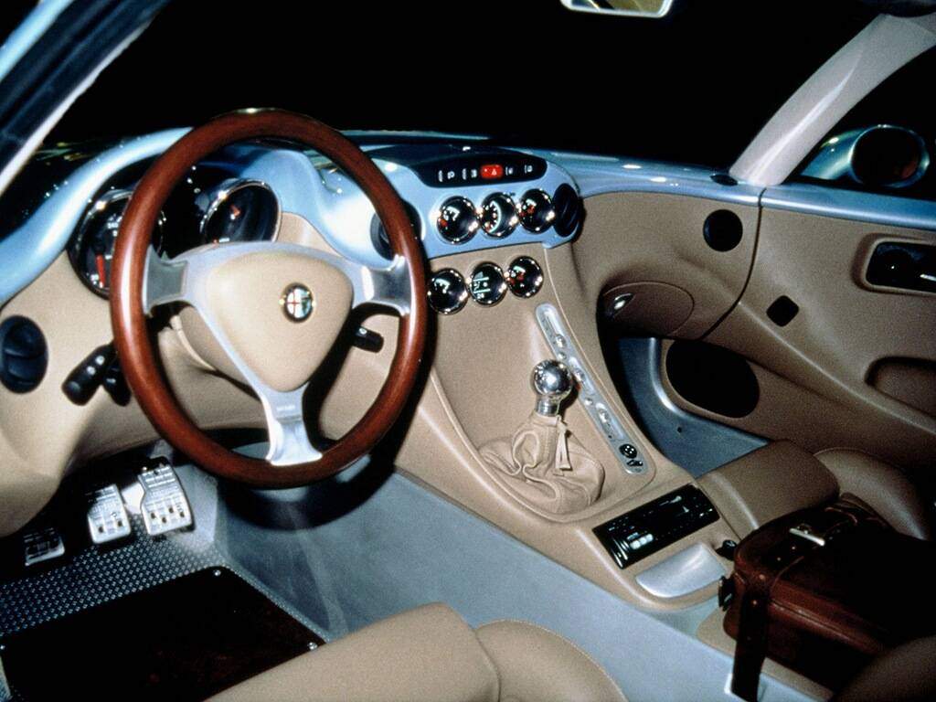 Alfa Romeo Nuvola Concept (1996),  ajouté par fox58