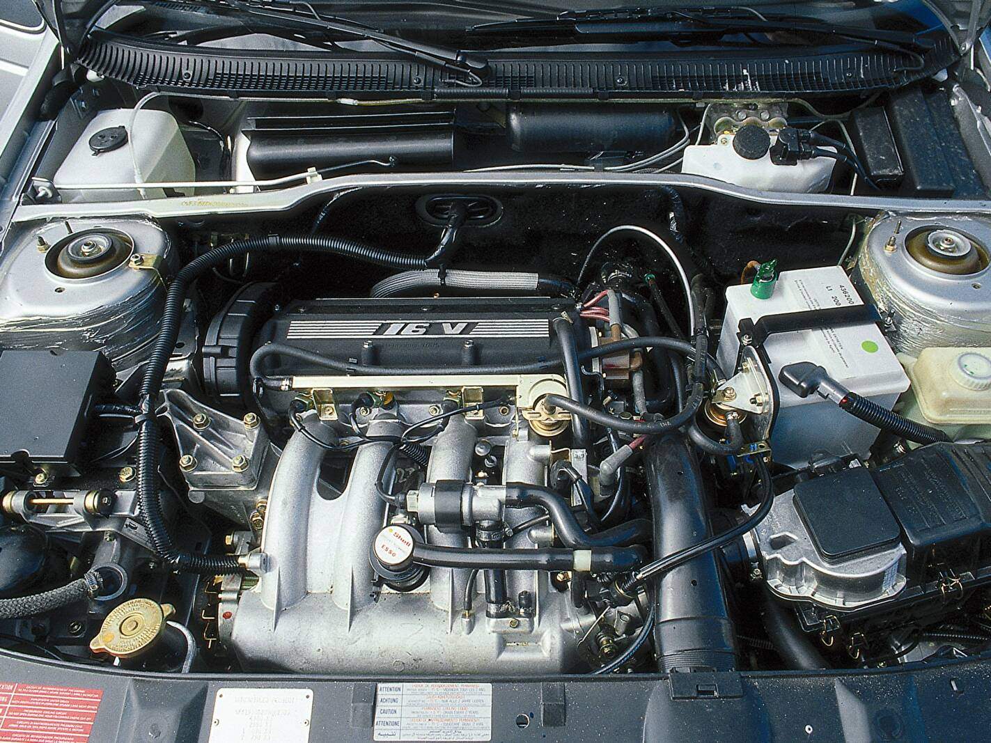 Peugeot 405 Mi16 (1988-1992),  ajouté par fox58