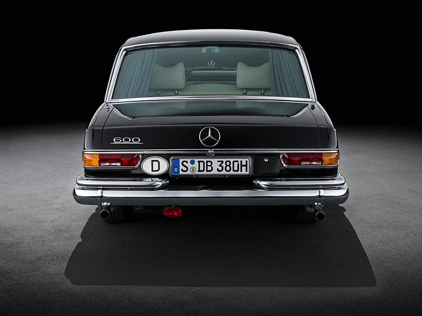 Mercedes-Benz 600 Pullman (W100) (1965-1981),  ajouté par fox58