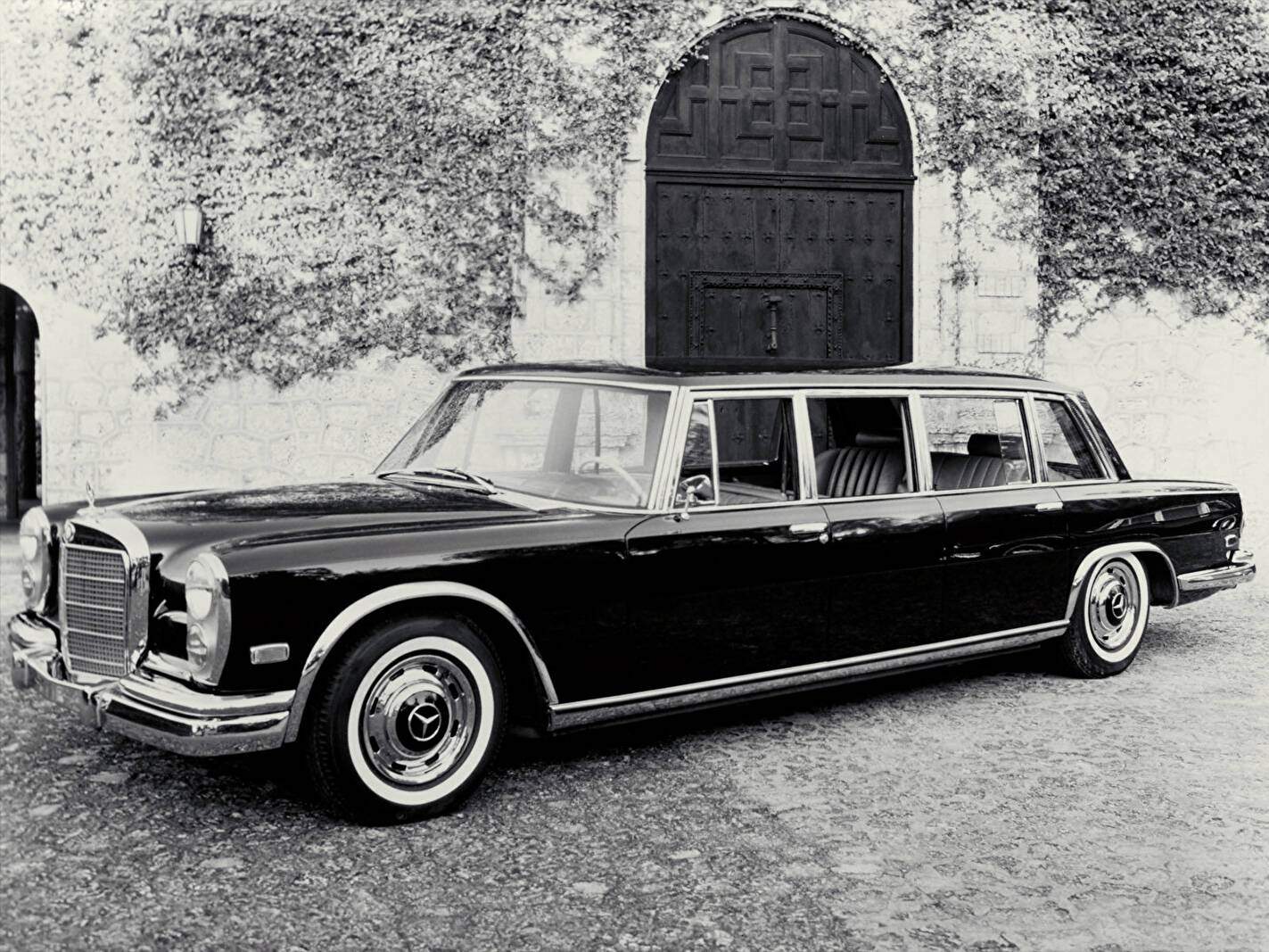 Mercedes-Benz 600 Pullman (W100) (1965-1981),  ajouté par fox58