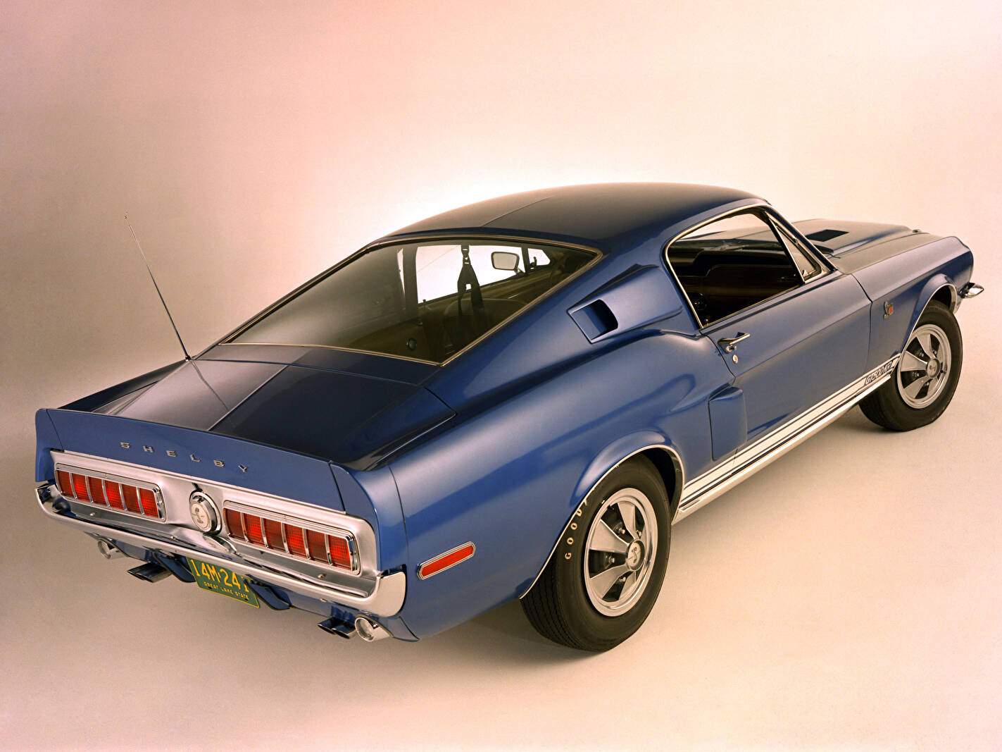 Shelby Mustang GT500 KR (1968),  ajouté par fox58