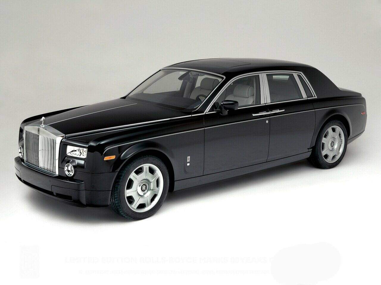 Rolls-Royce Phantom VII « 80 Years Limited Edition » (2005),  ajouté par fox58