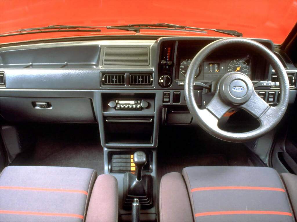 Ford Escort III XR3 (1981-1982),  ajouté par fox58