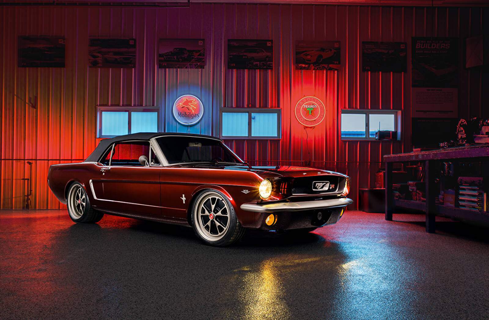 Ringbrothers Mustang Convertible Caged (2022),  ajouté par fox58