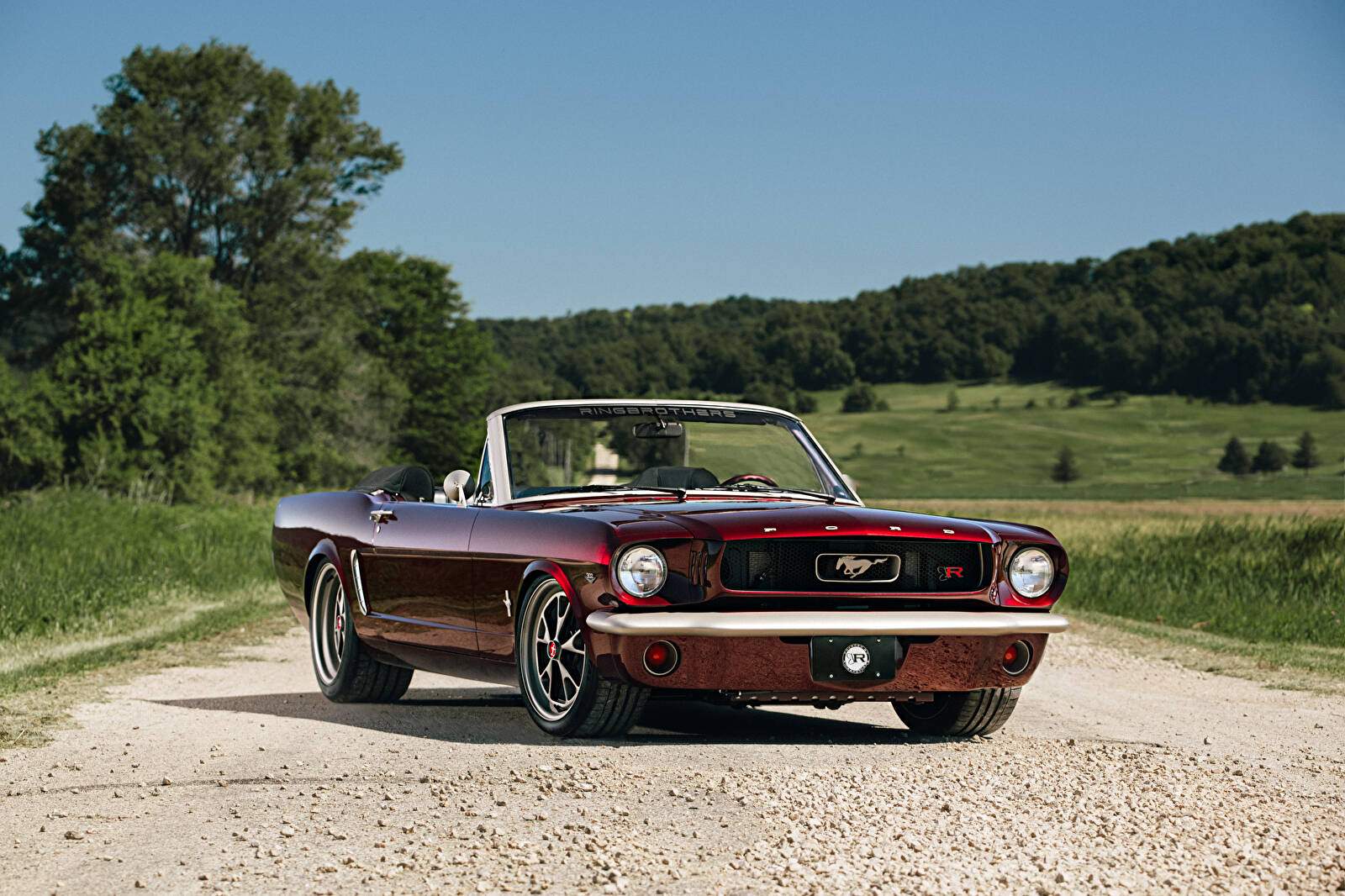 Ringbrothers Mustang Convertible Caged (2022),  ajouté par fox58