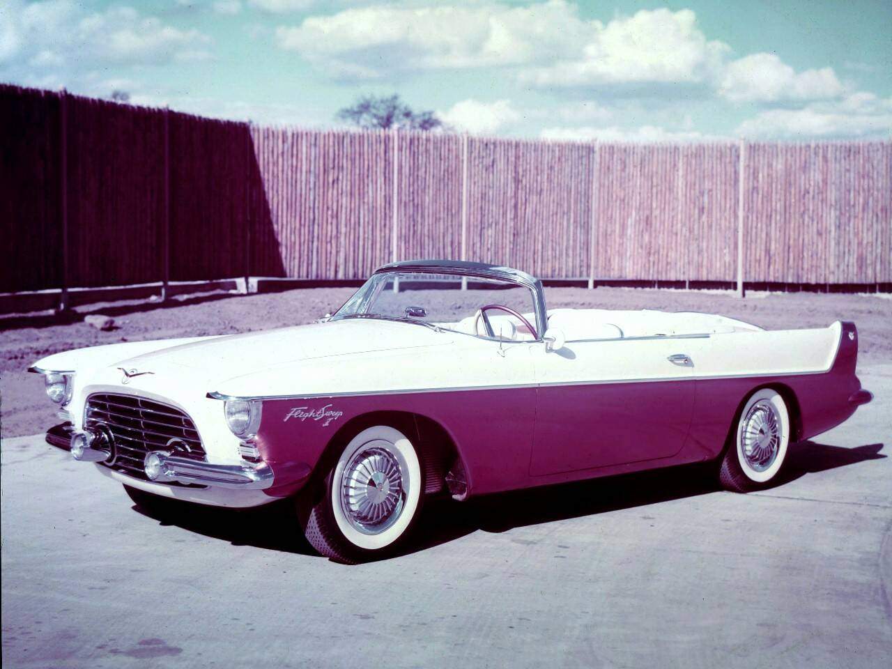 Chrysler Flight Sweep I Concept Car (1955),  ajouté par fox58