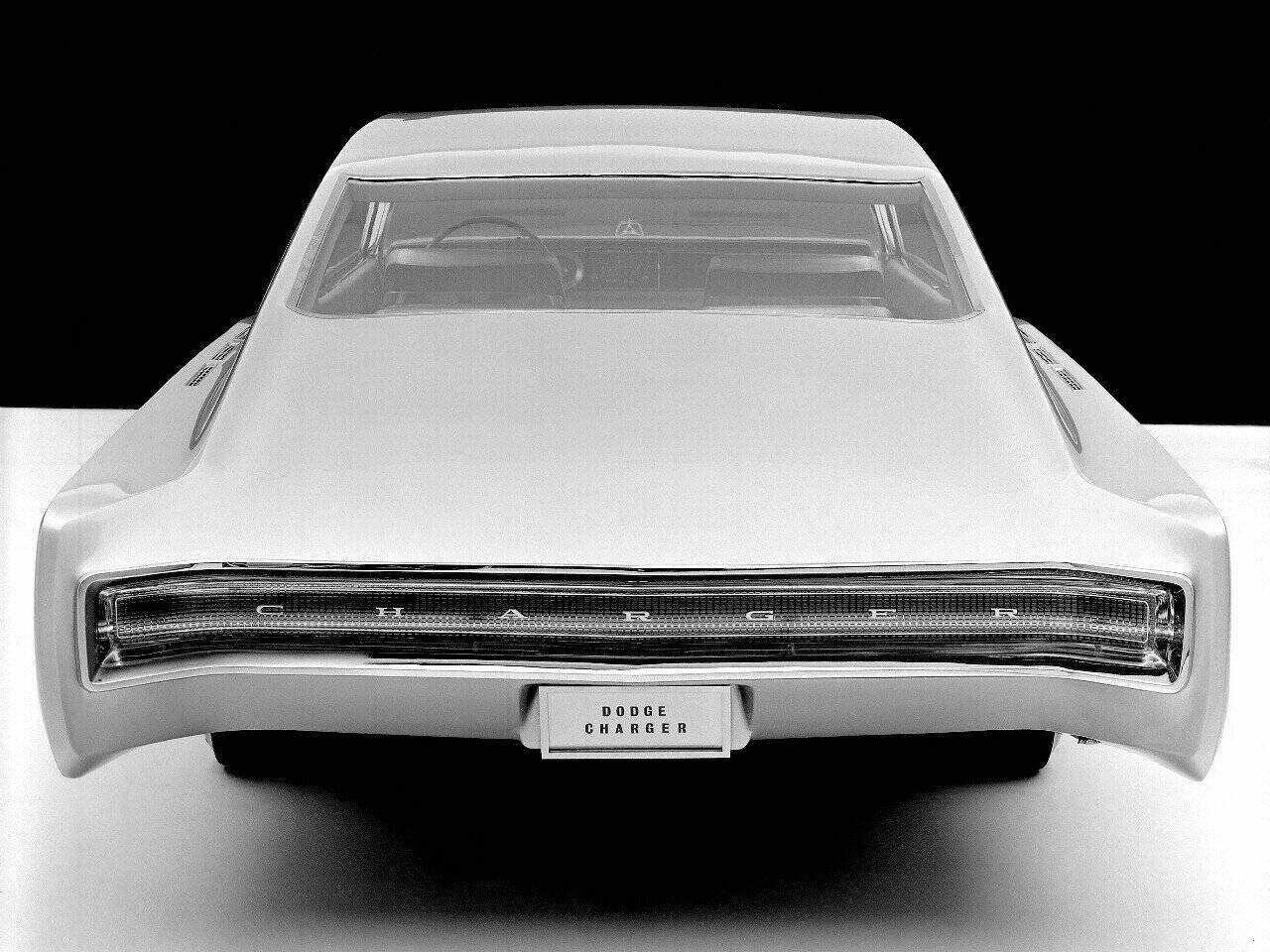 Dodge Charger II Concept Car (1965),  ajouté par fox58