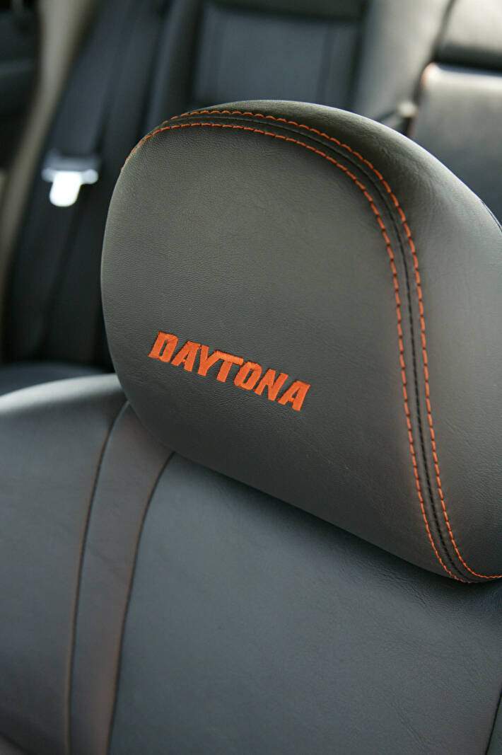 Dodge Charger VI R/T « Daytona » (2006-2009),  ajouté par fox58