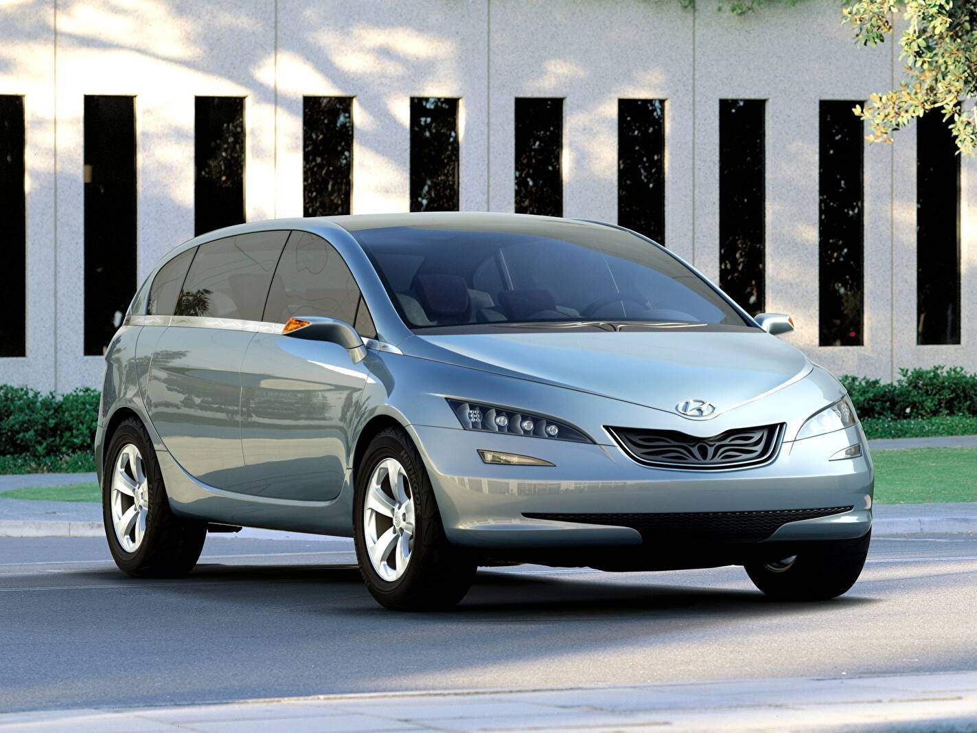Hyundai Portico Concept (2005),  ajouté par fox58