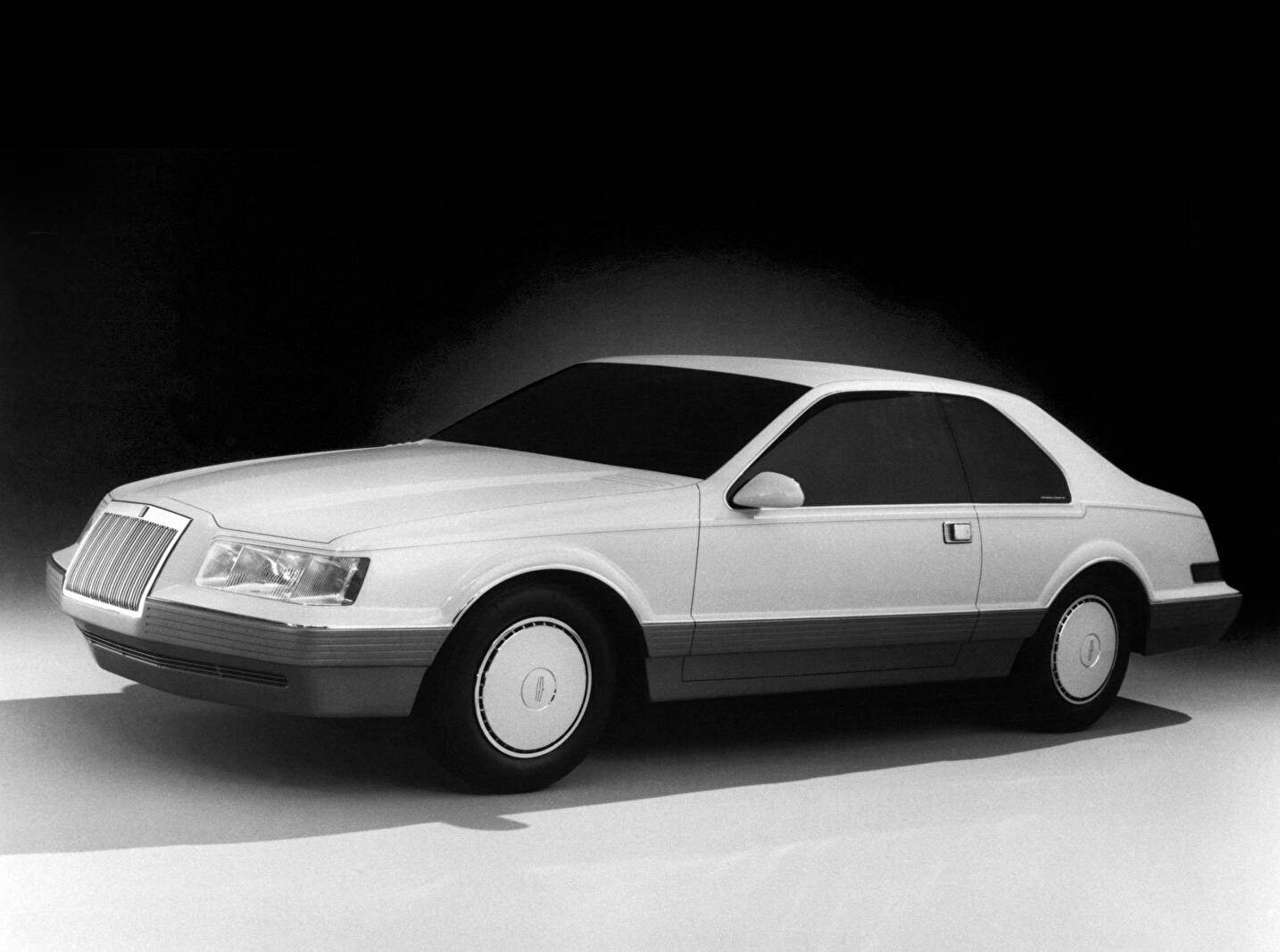 Lincoln Continental Concept 90 (1982),  ajouté par fox58