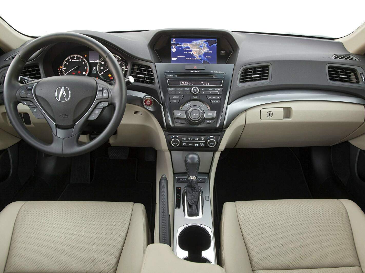Acura ILX 2.0 (2013-2015),  ajouté par fox58