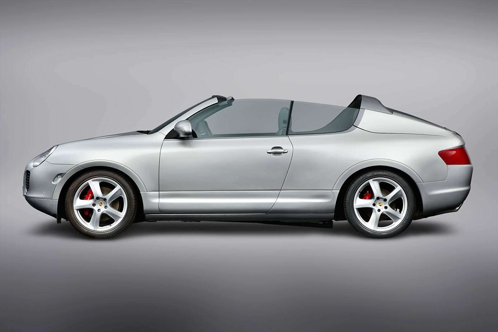 Porsche Cayenne Convertible Proposal (2002),  ajouté par fox58