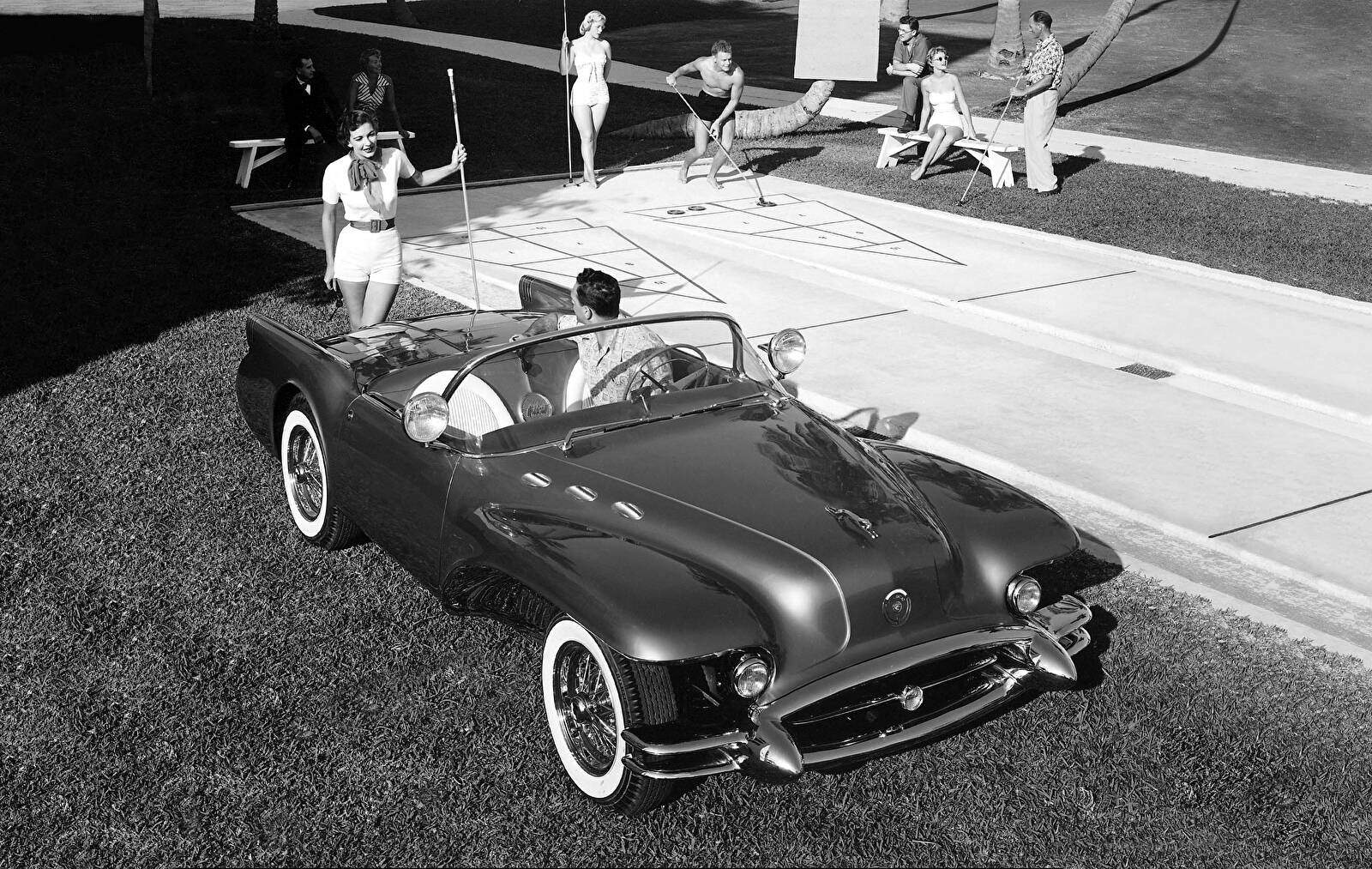 Buick Wildcat II Concept Car (1954),  ajouté par fox58