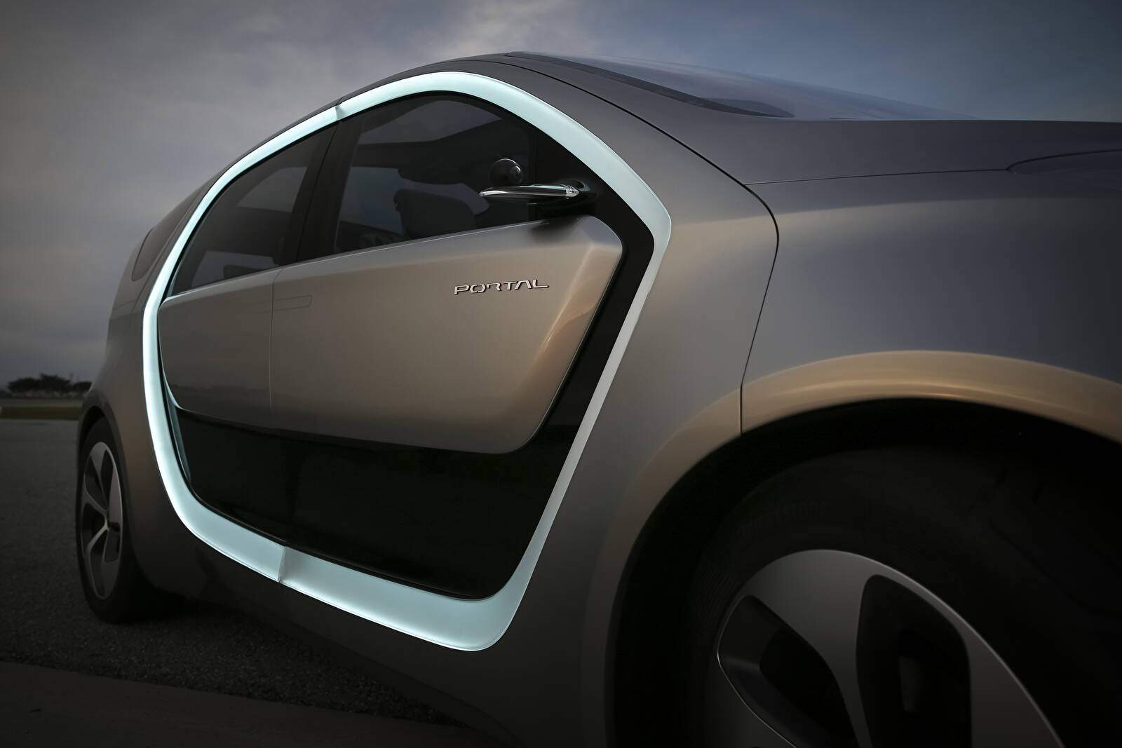 Chrysler Portal Concept (2017),  ajouté par fox58
