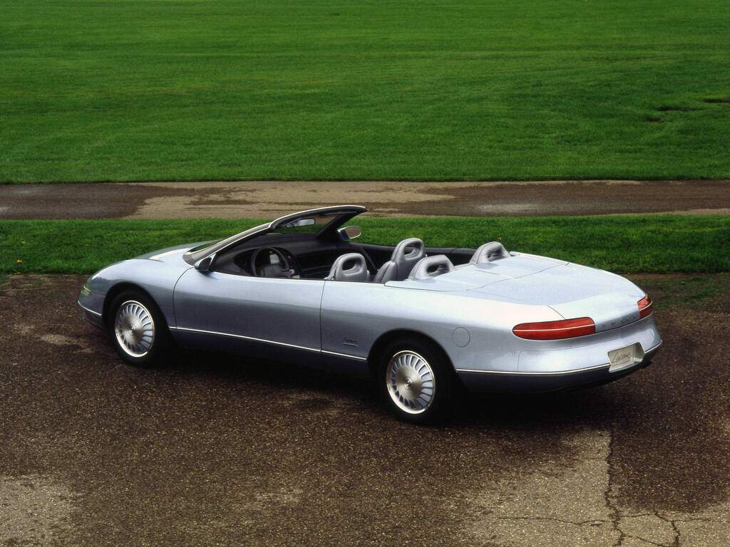 Buick Lucerne Convertible Concept (1990),  ajouté par fox58