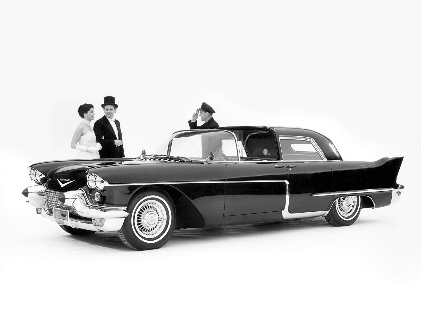 Cadillac Eldorado Brougham Town Car Show Car (1956),  ajouté par fox58
