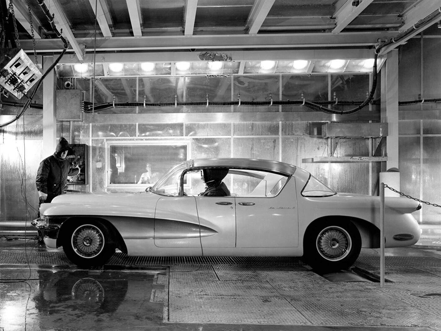 Cadillac LaSalle II Sedan Concept Car (1955),  ajouté par fox58